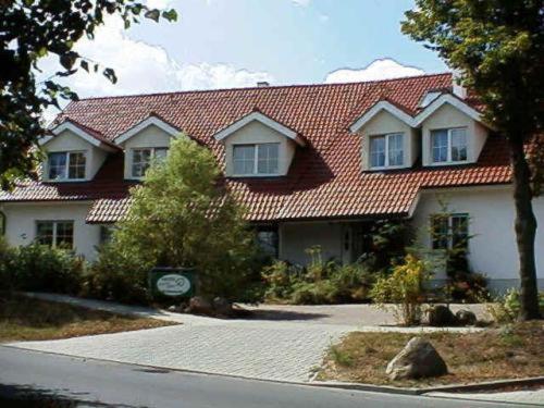 Hotel Lindenstrasse Neuenhagen bei Berlin المظهر الخارجي الصورة