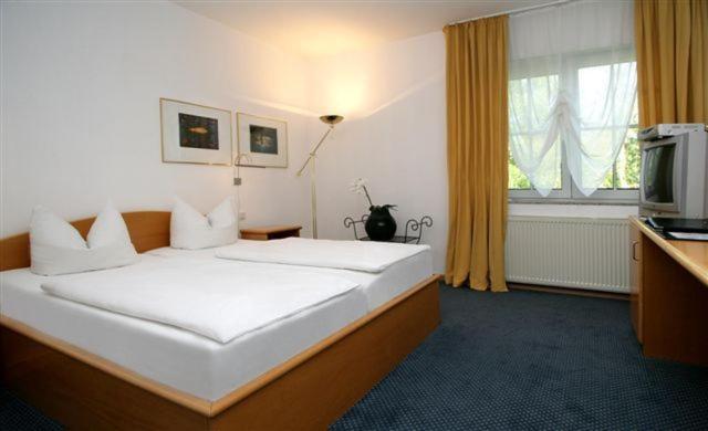 Hotel Lindenstrasse Neuenhagen bei Berlin المظهر الخارجي الصورة